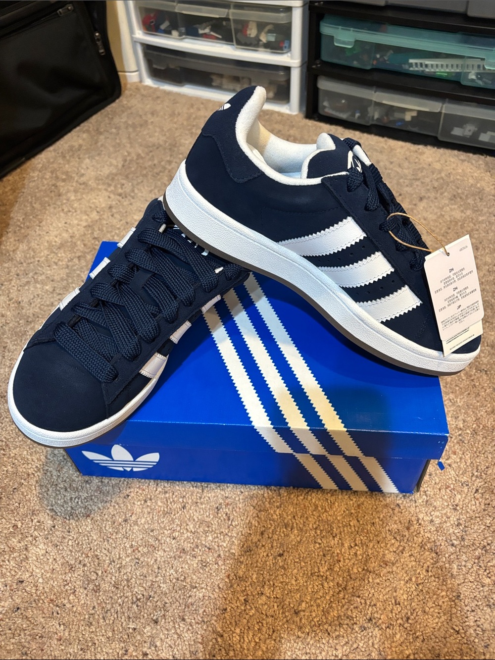 adidas Navy and White canvas golf shoes size 7 1/2 men and 8 1/2 ladies